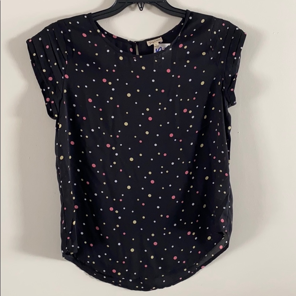 Black short sleeve blouse